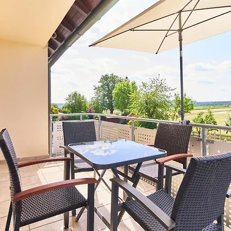Hasenheide - Mit 3 Schlafzimmern Und Balkon Mit Landschaftsblick Apartment